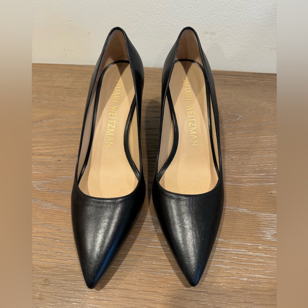 Stuart Weitzman Black Pointed-Toe Leather Pumps NEW, please read